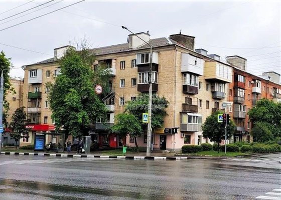 Продам 2-комн квартиру Павлово Поле метро Ботан сад 23 августа